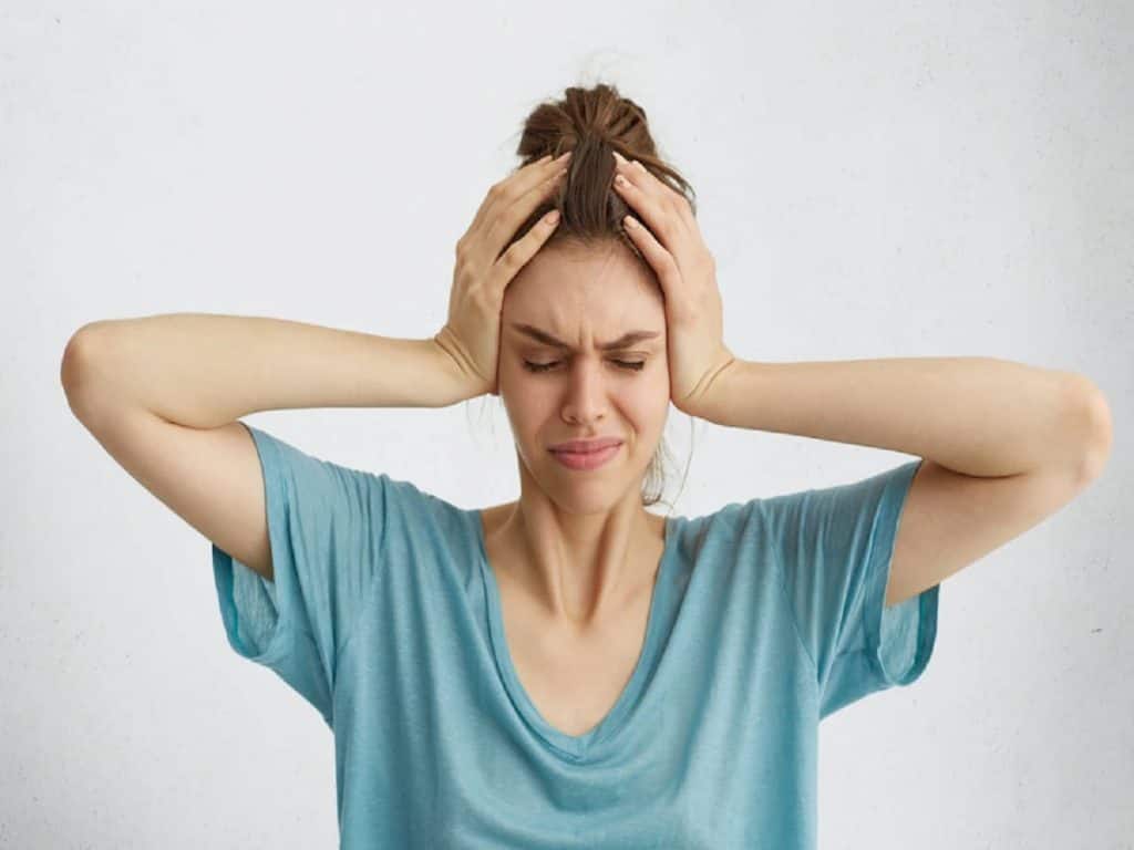 Migraine vs Sinus Headache: माइग्रेन और साइनस वाले सिरदर्द में क्या अंतर है, जानिए दोनों में क्या समानता है और कौन है ज्‍यादा पेनफुल